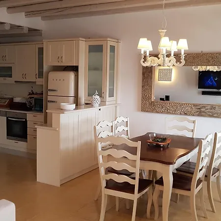 Villa Elena *